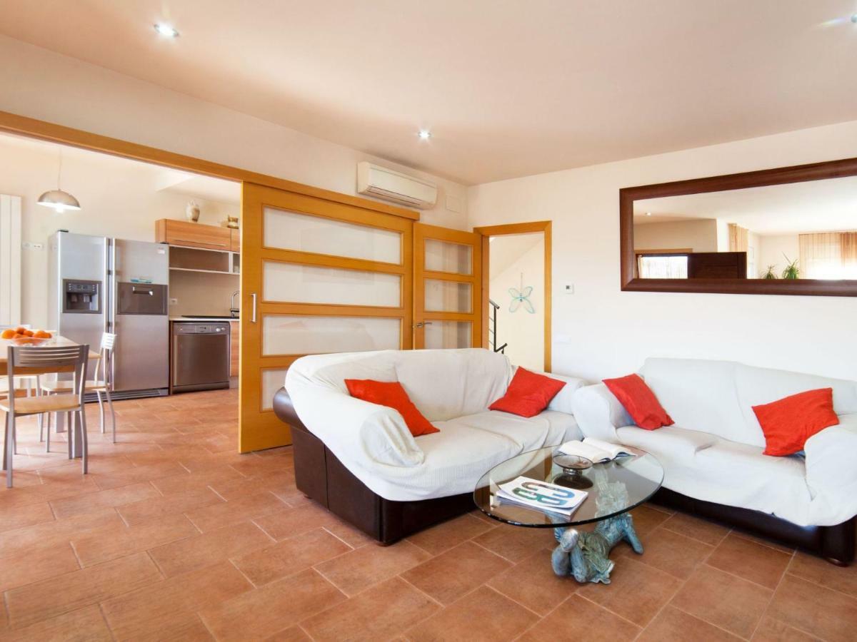 Holiday Home Mas Ambros By Interhome กาลองเย ภายนอก รูปภาพ